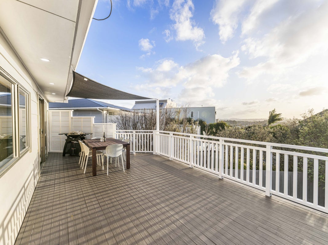 1/18 Gills Road, Bucklands Beach, Auckland - Carousel 1
