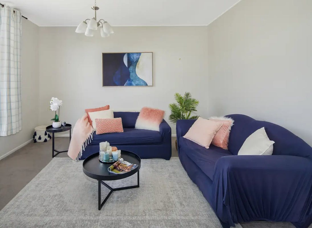 62 Eden Street, Island Bay, Wellington - Carousel 1