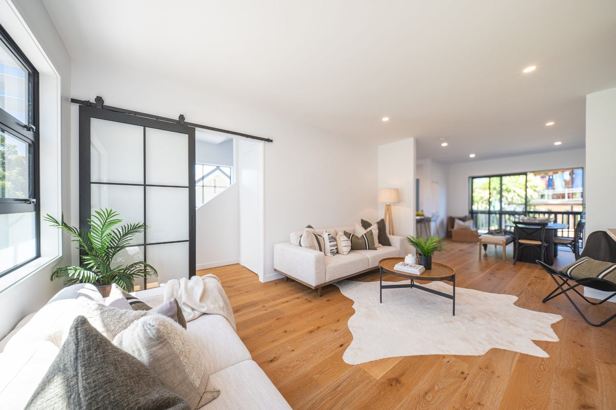 13 Yattendon Road, St Heliers, Auckland - Carousel 1