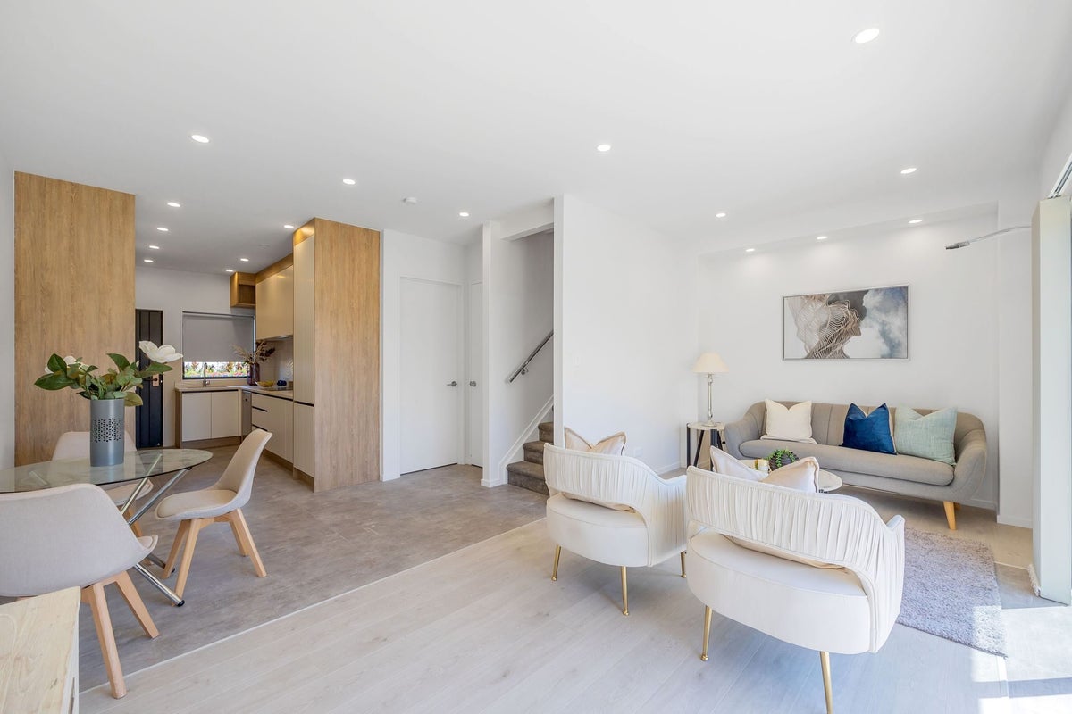 48A Tamatea Avenue, Point England, Auckland - Carousel 2