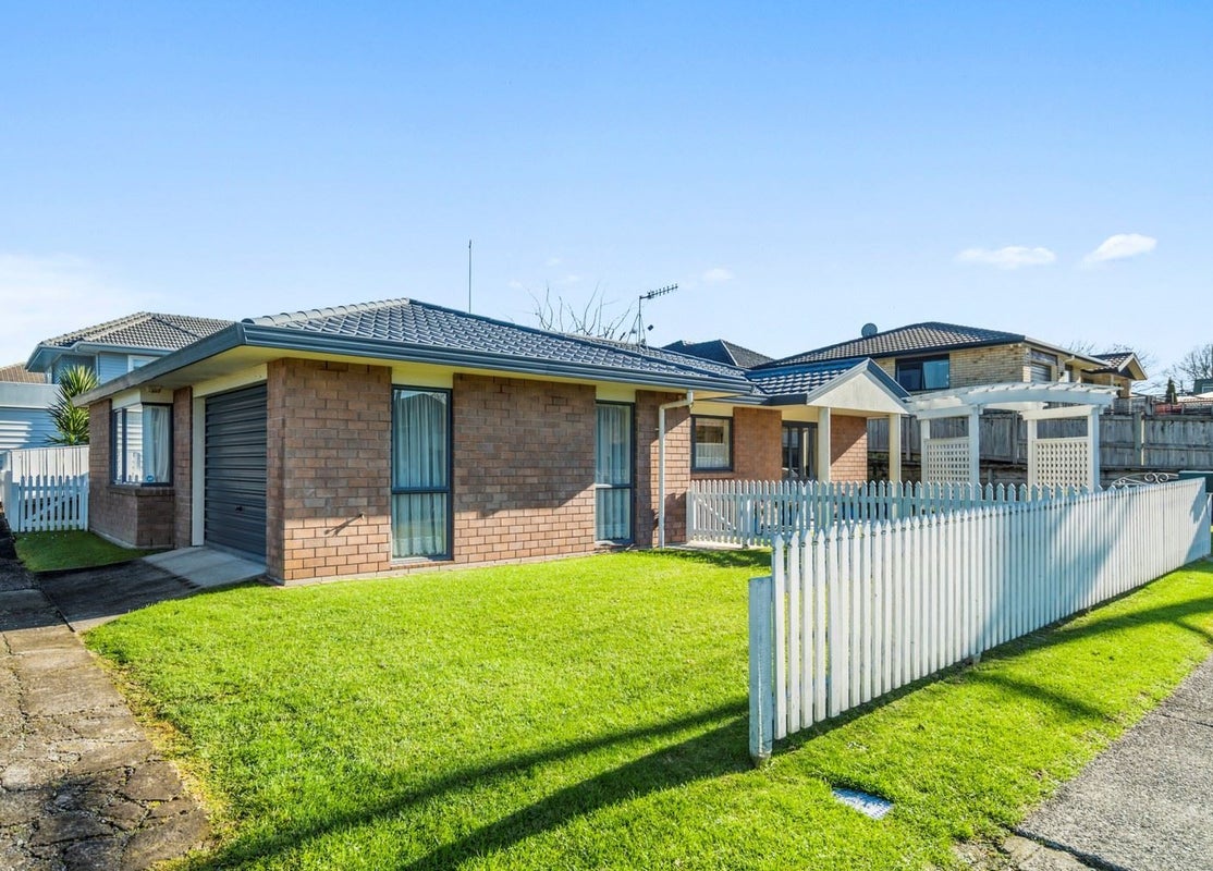 76 Otumoetai Road, Judea, Tauranga - Carousel 15