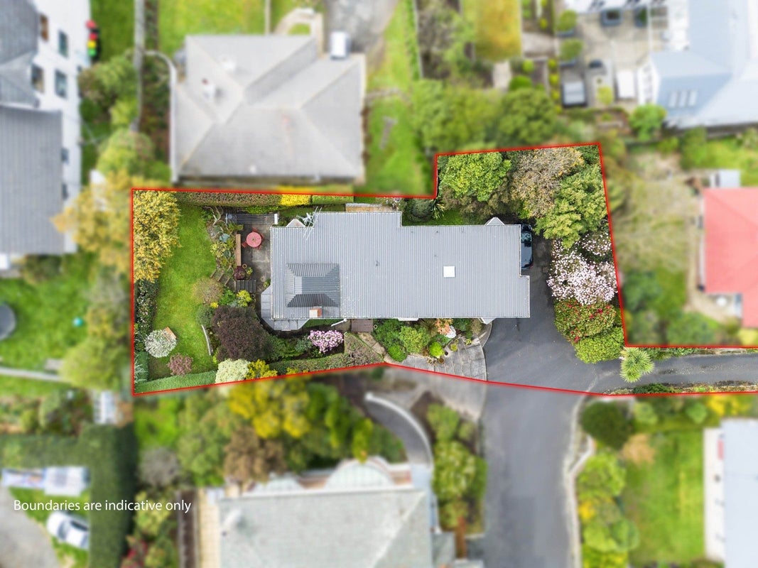 16 Napier Street, Belleknowes, Dunedin - Carousel 35