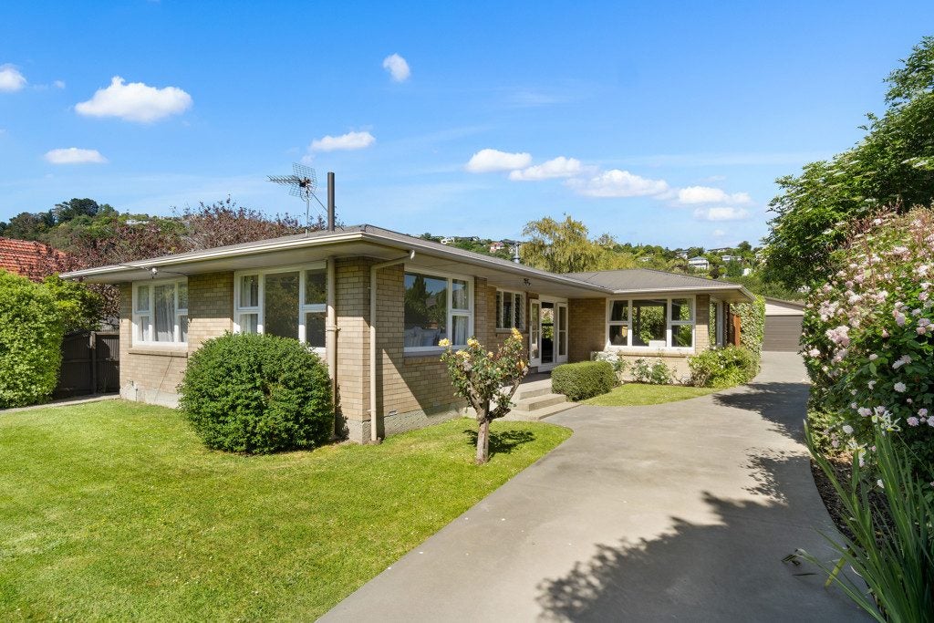 16 Lascelles Street, Saint Martins, Christchurch - Carousel 1