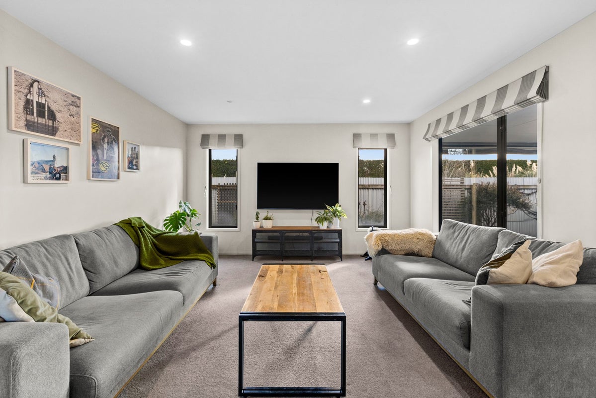 1033 Reka Street, Akina, Hastings - Carousel 2