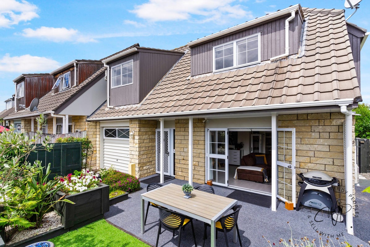 12/15 Don Street, Papakura, Auckland - Carousel 1