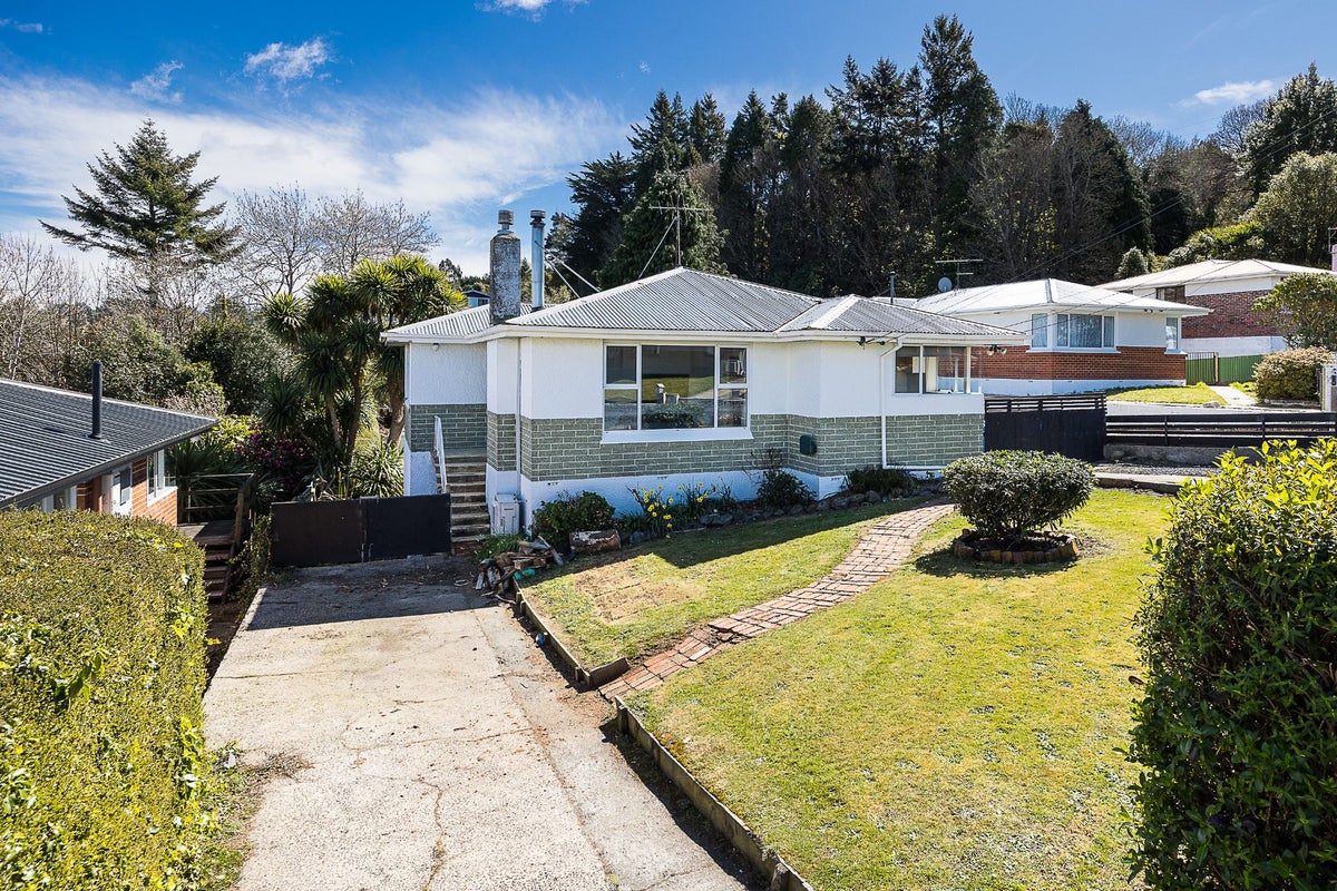1 Stephen Street, Halfway Bush, Dunedin - Carousel 1