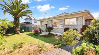 1/19 Tatariki Street, Rosehill, Papakura - Carousel 1
