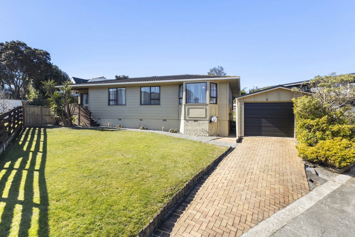 3 Dart Crescent, Island Bay, Wellington, Wellington - Carousel 1