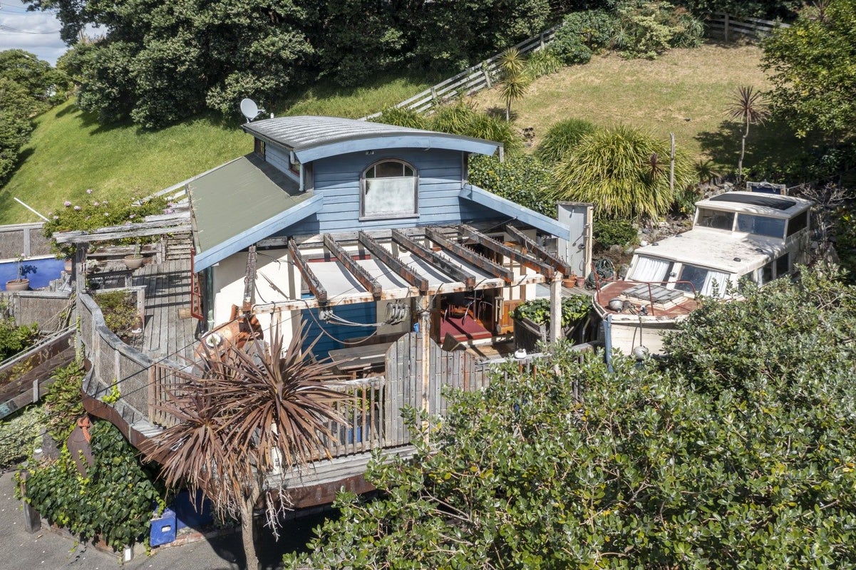 39 Matatua Road, Raumati Beach, Paraparaumu - Carousel 45