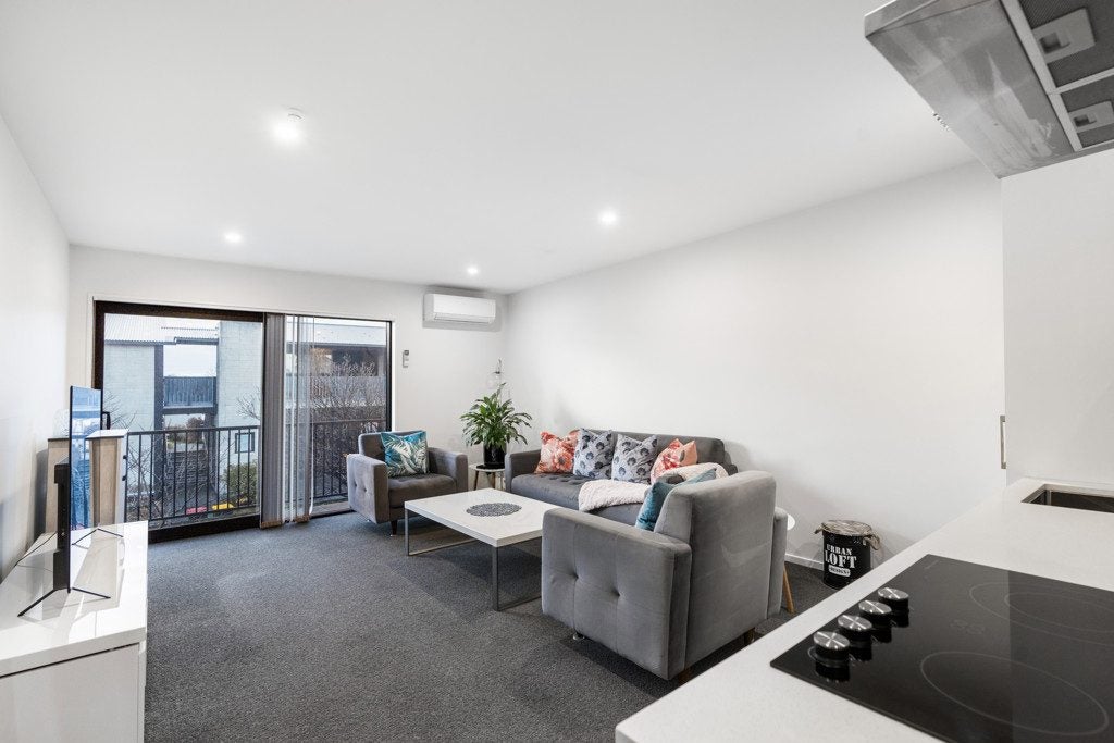13/17 Warwick Street, Richmond, Christchurch - Carousel 2