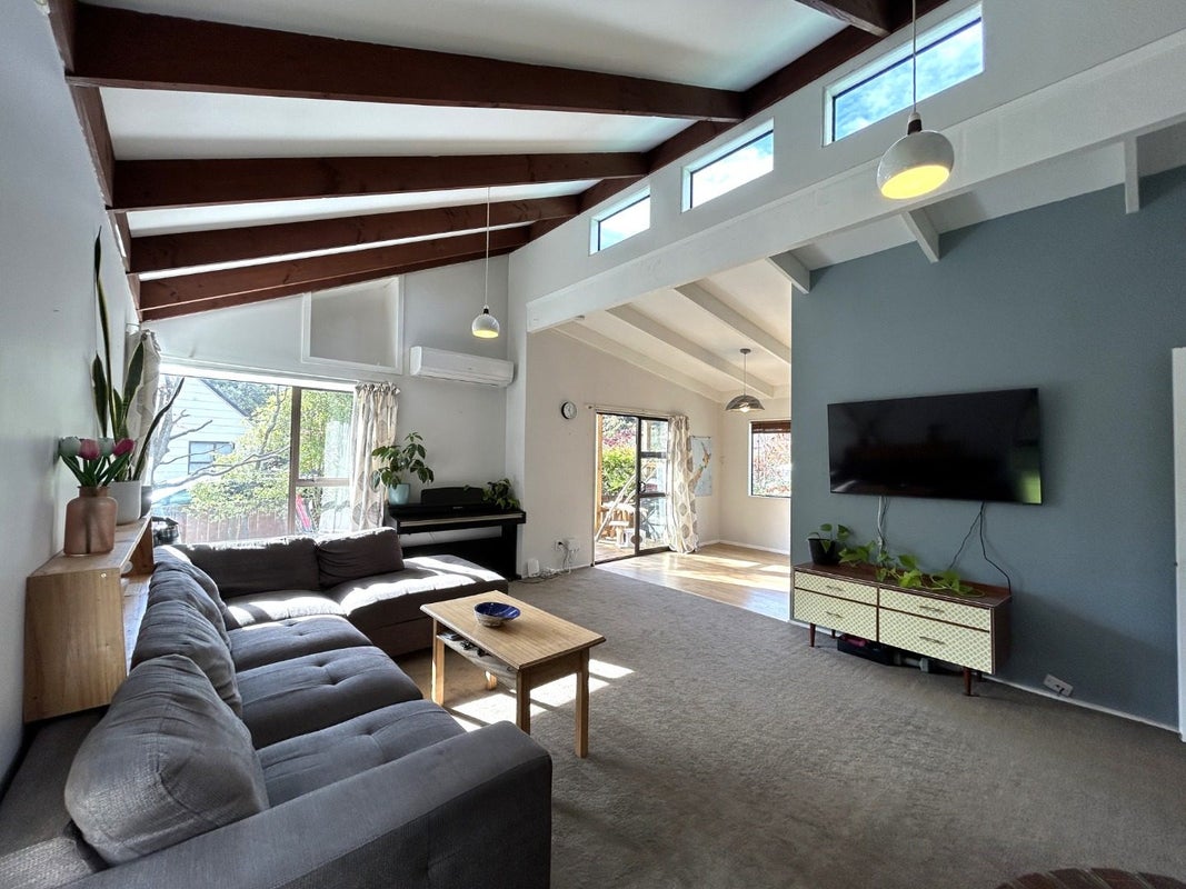 5 Waterdale Way, The Brook, Nelson - Carousel 1