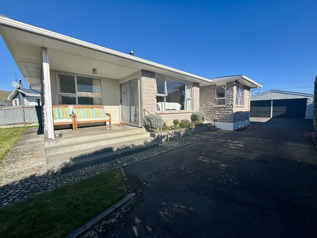 8 Macey Crescent, Witherlea, Blenheim - Carousel 1