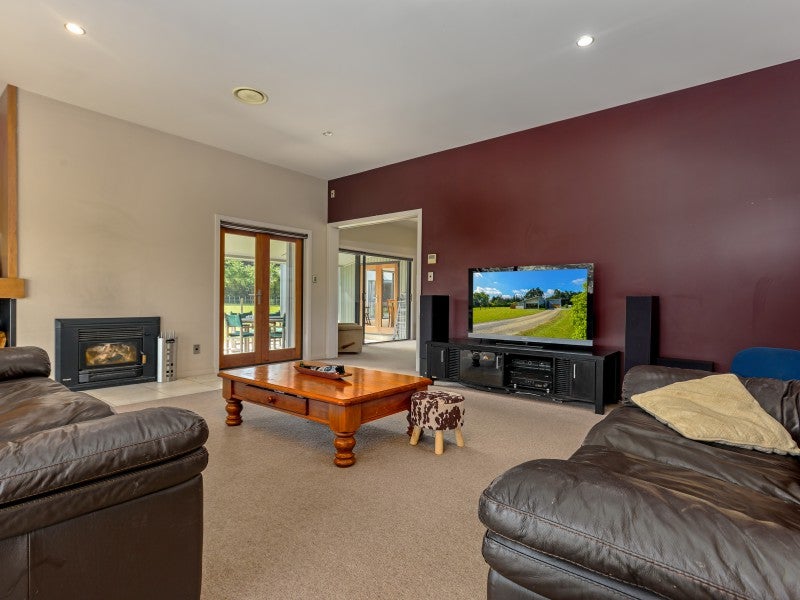 76 Hewitts Road, Linton, Palmerston North - Carousel 2