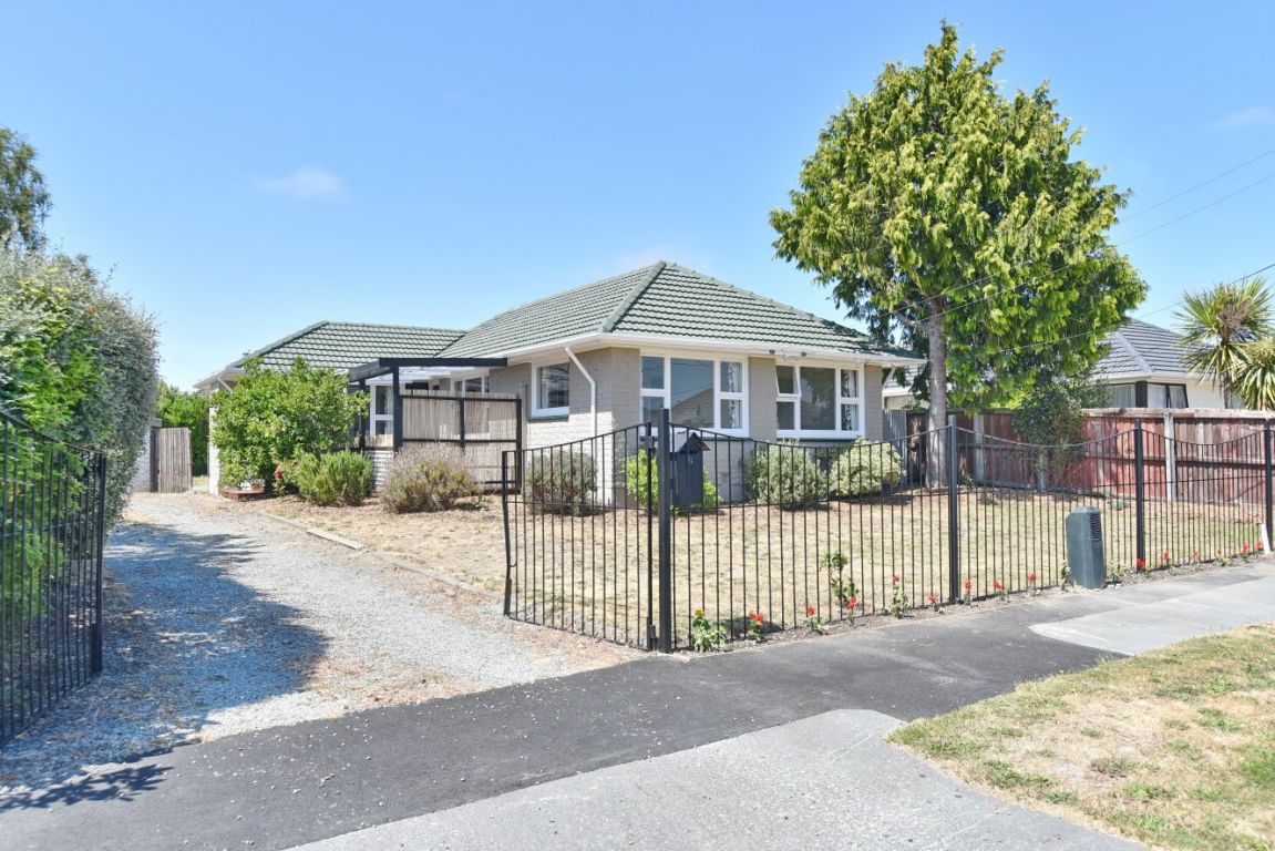 8 Warblington Street, Aranui, Christchurch - Carousel 1
