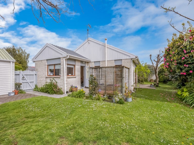 7A Vincent Street, Waterloo, Lower Hutt - Carousel 1
