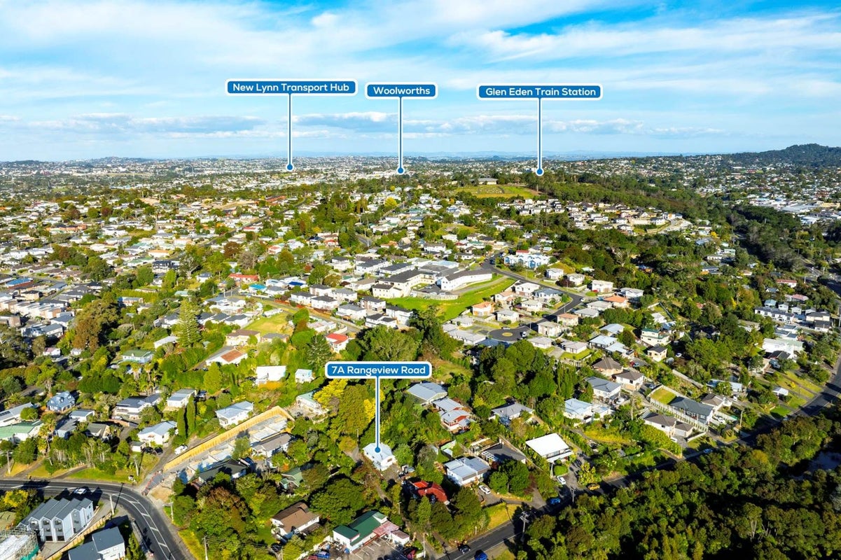 1/7 Rangeview Road, Sunnyvale, Auckland - Carousel 2