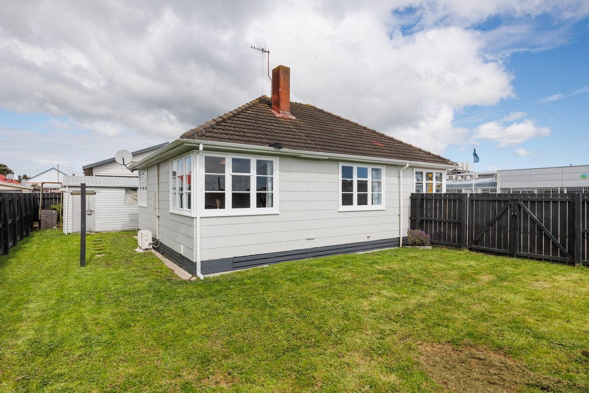 918 Tremaine Avenue, Roslyn, Palmerston North - Carousel 20