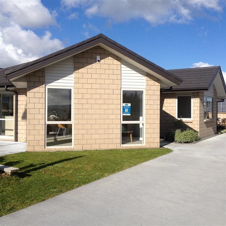 5 Penetaka Heights, Pyes Pa, Tauranga - Carousel 1