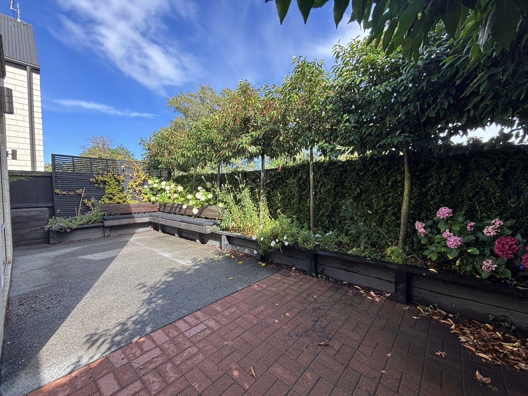 5 Pavilion Crescent, Hillmorton, Christchurch - Carousel 12