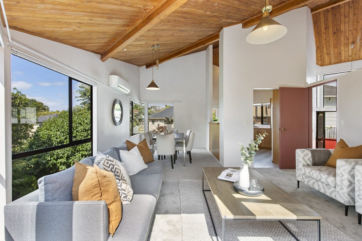 116 New Windsor Road, New Windsor, Auckland - Carousel 2