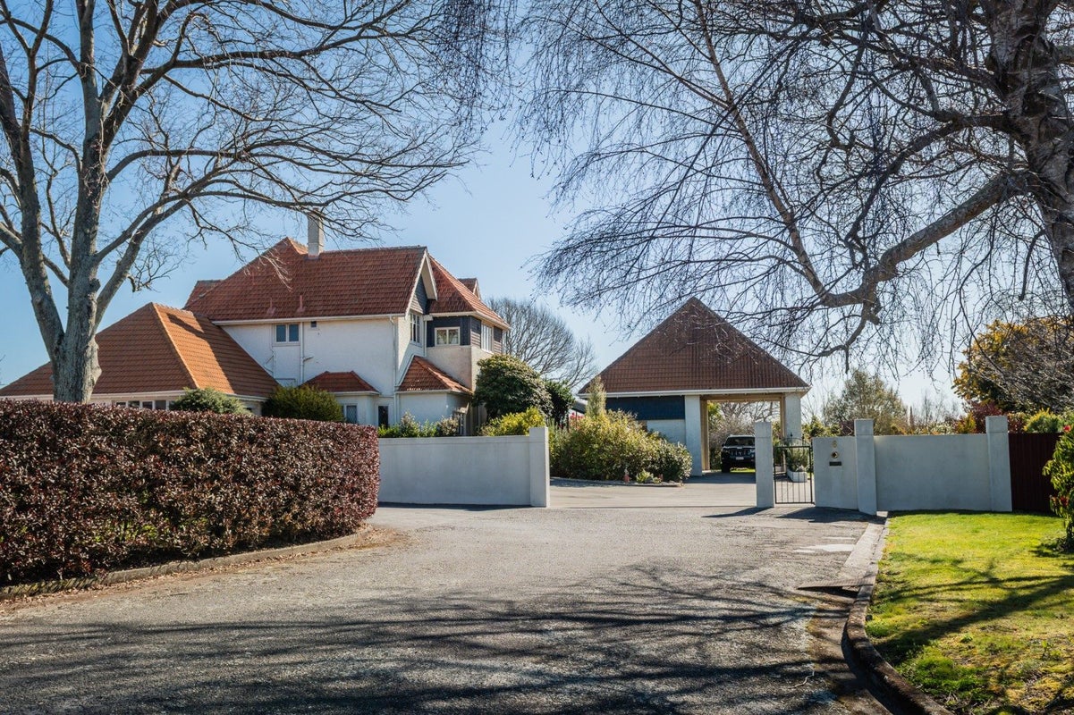 6 Chateau Close, Gleniti, Timaru - Carousel 1