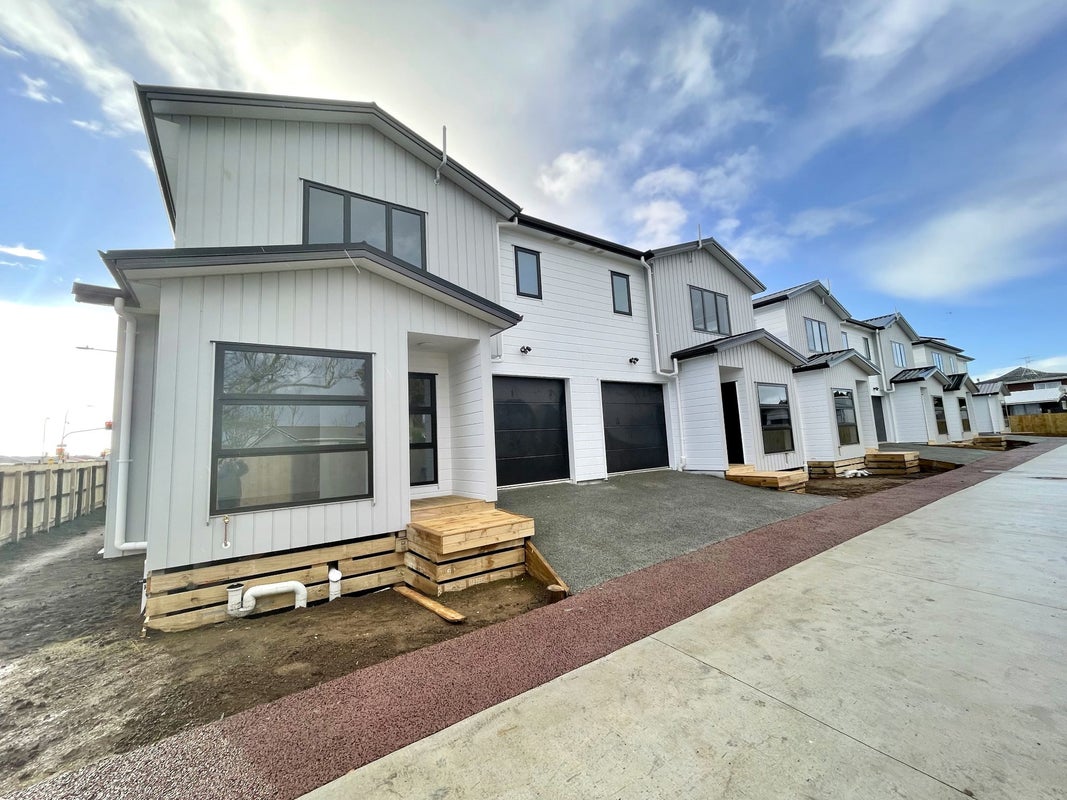 65C Manuroa Road, Takanini, Auckland - Carousel 2