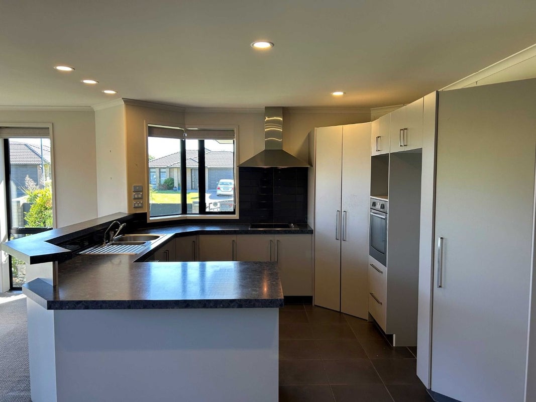 63 Carrington Drive, Papamoa Beach, Papamoa - Carousel 2