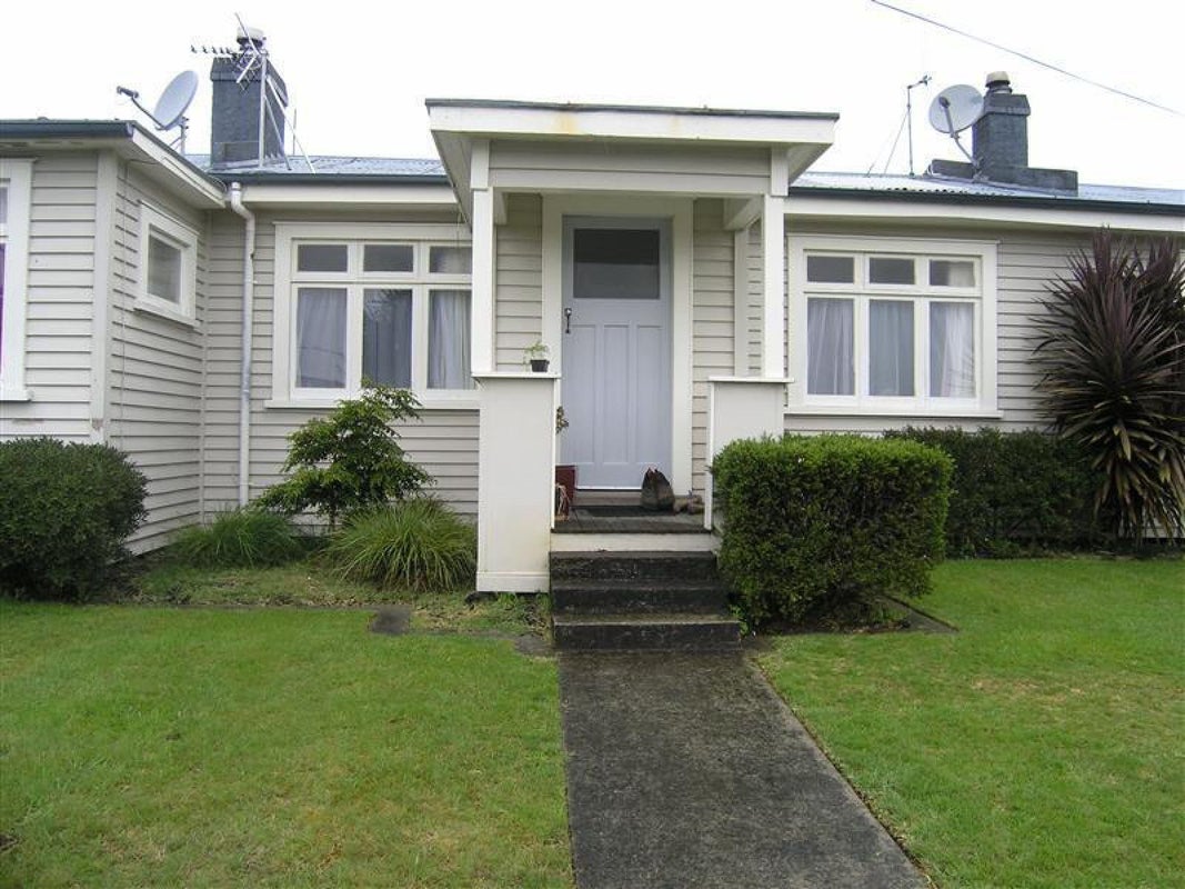 4 Western Close, Matata, Whakatane - Carousel 1