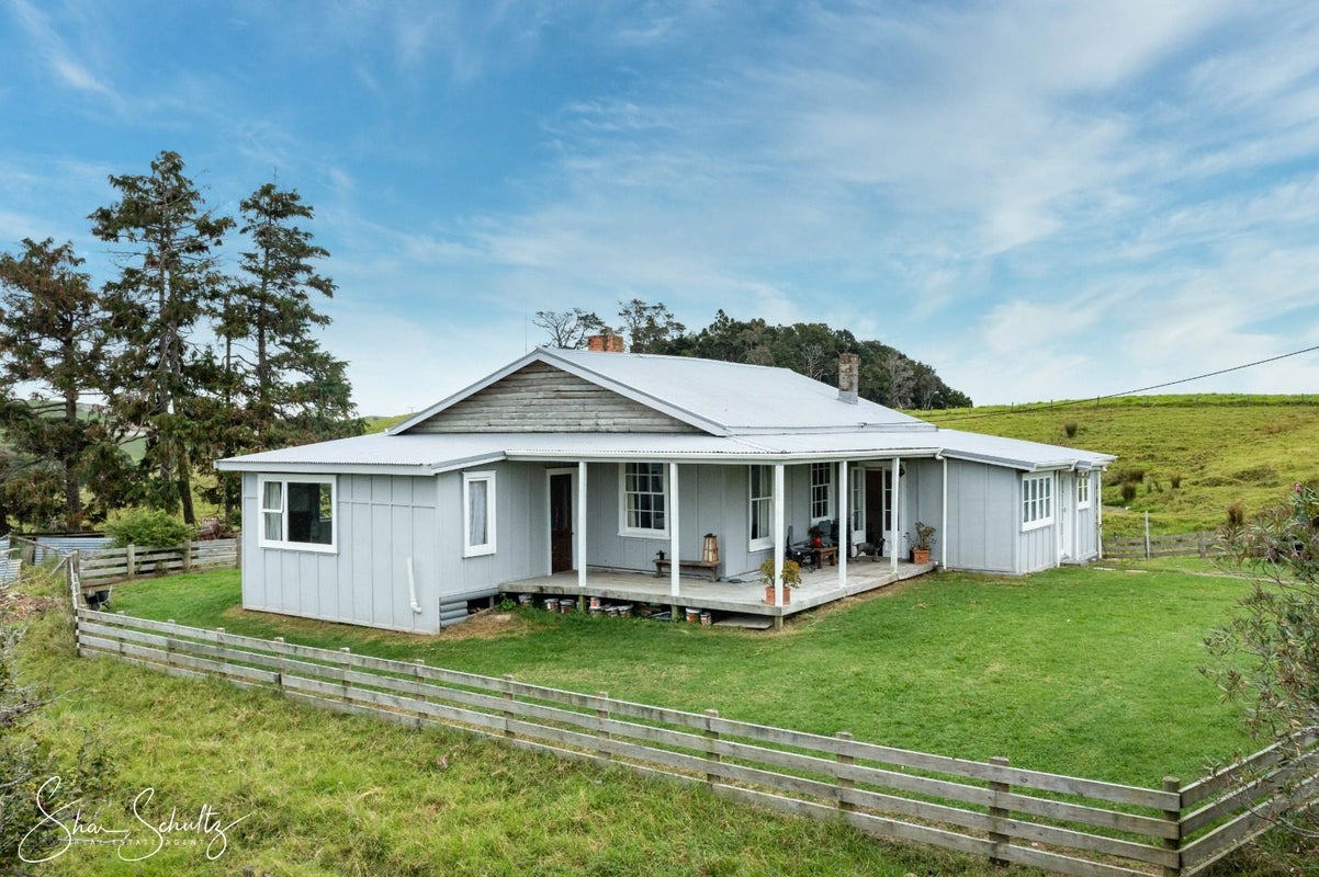 353 Gorge Road, Maungaturoto, Maungaturoto - Carousel 1