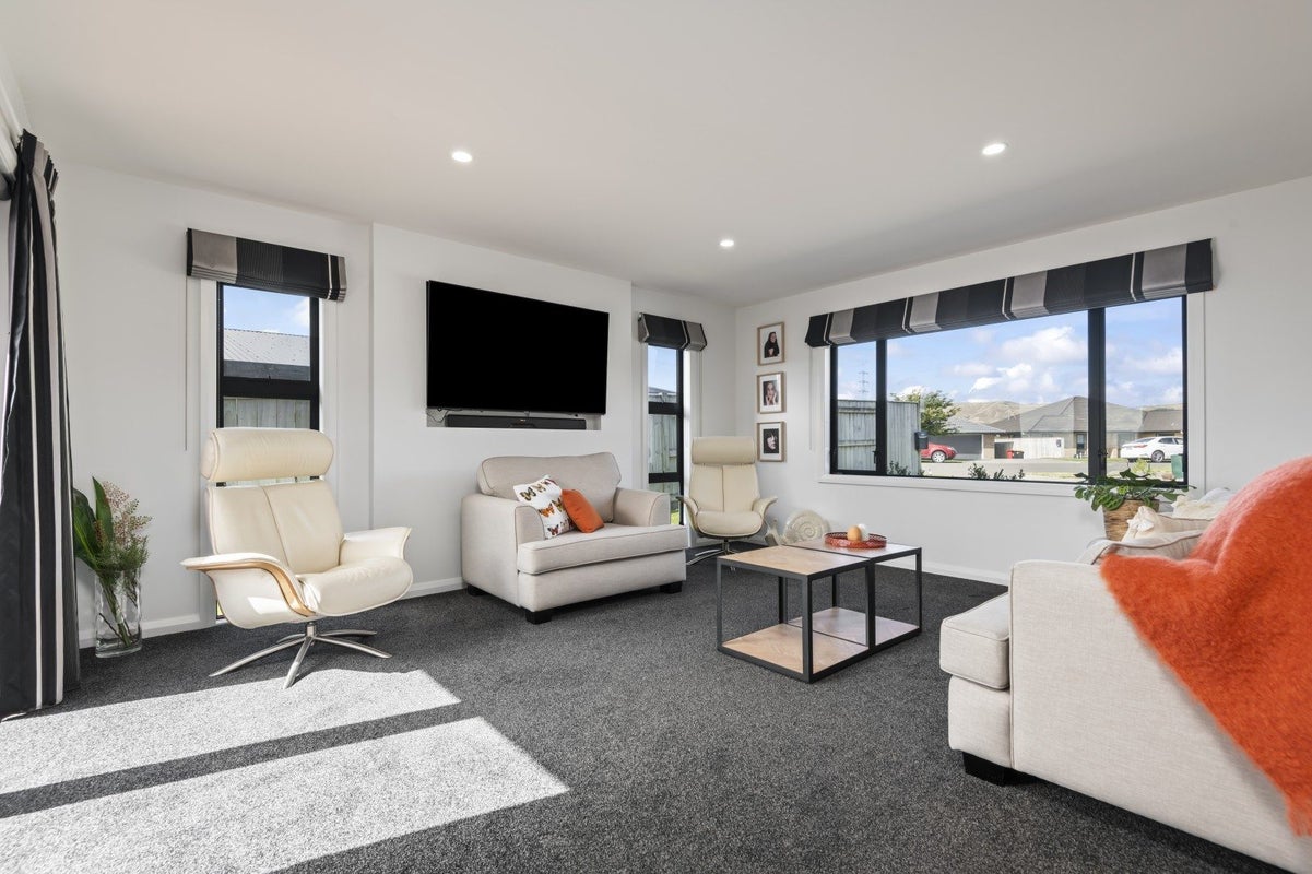 25 Silicon Way, Fitzherbert, Palmerston North - Carousel 2