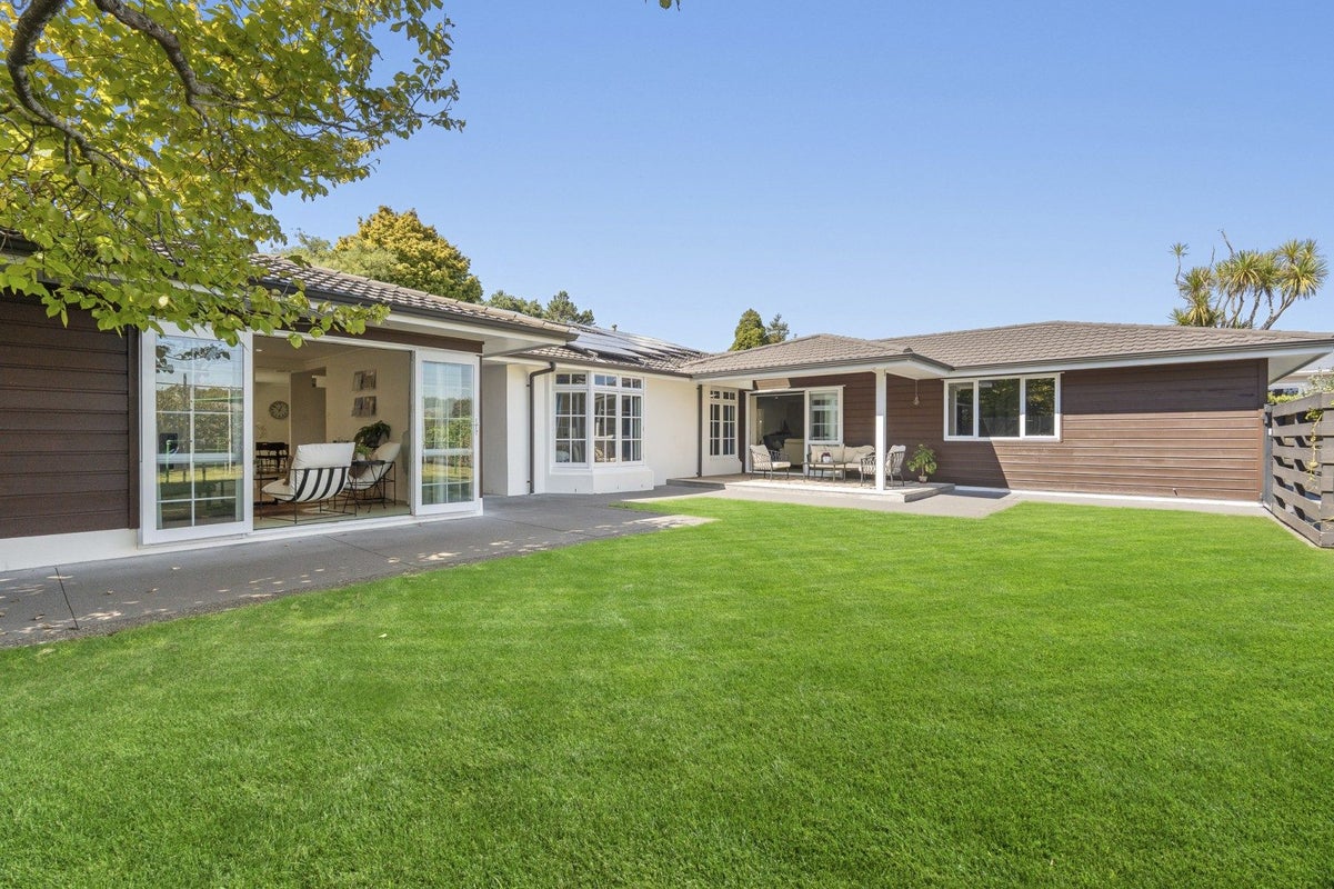 253B Coronation Avenue, Welbourn, New Plymouth - Carousel 1