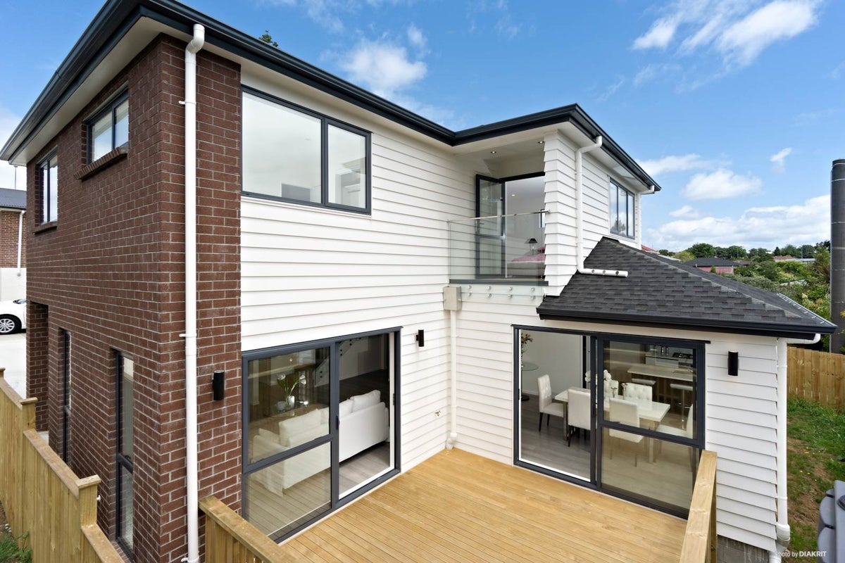 62A Maioro Street, New Windsor, Auckland - Carousel 2