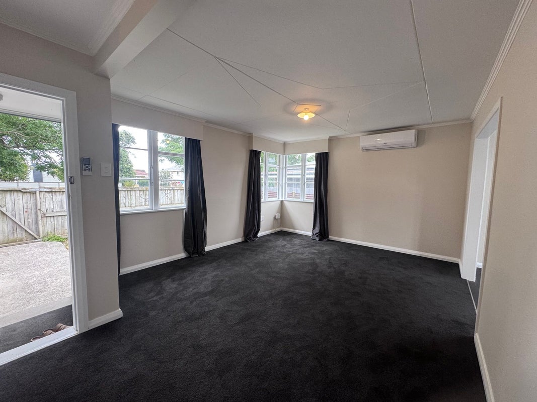 185 Maxwells Line, Awapuni, Palmerston North - Carousel 2
