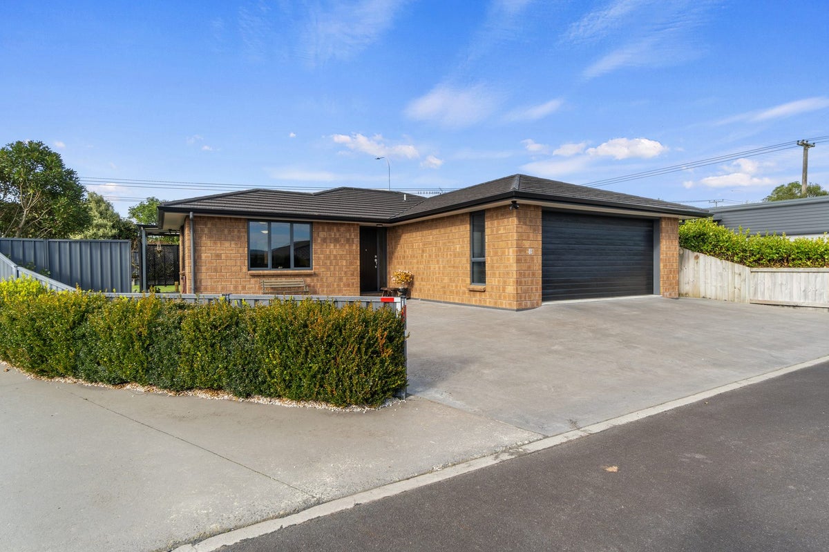 2B Law Crescent, Horotiu, Hamilton - Carousel 1