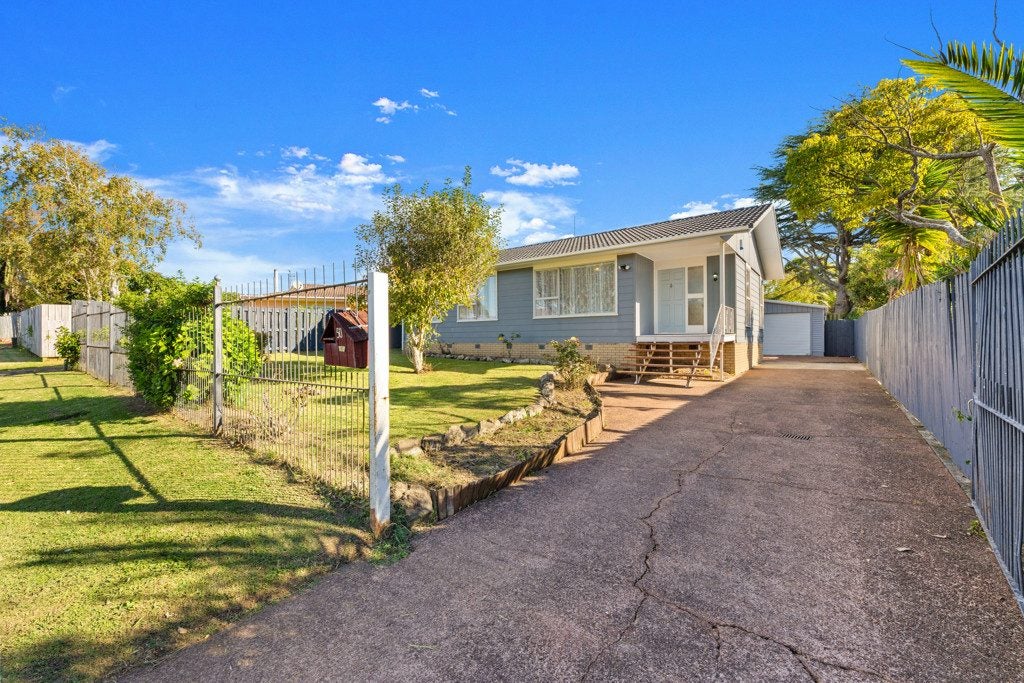 50 Arnwood Street, Manurewa, Auckland - Carousel 1