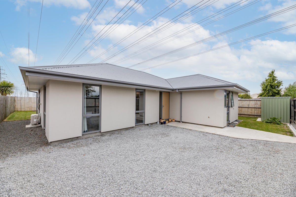 34 Roberts Road, Hei Hei, Christchurch - Carousel 1