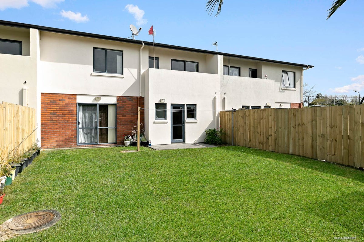 40 Ranui Station Road, Ranui, Auckland - Carousel 2