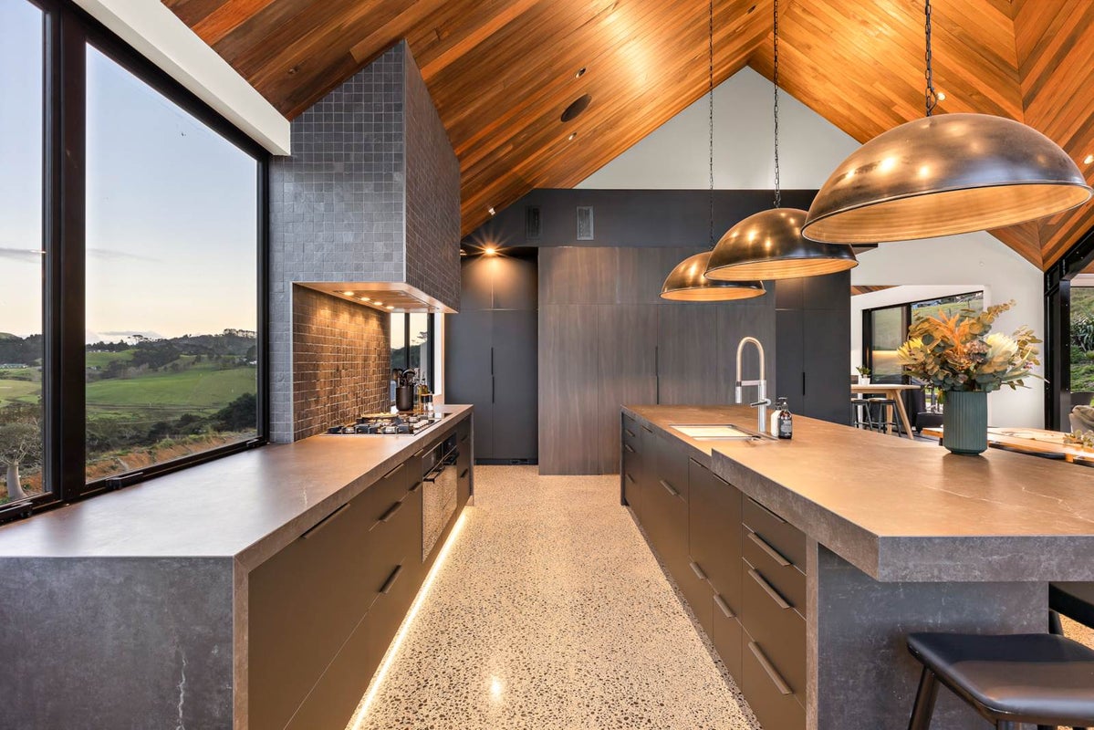 236 Tawa Rd, Huapai, Kumeu - Carousel 2