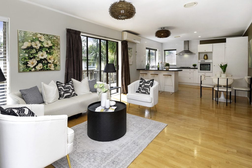 1/24 John Gill Road, Shelly Park, Auckland - Carousel 1
