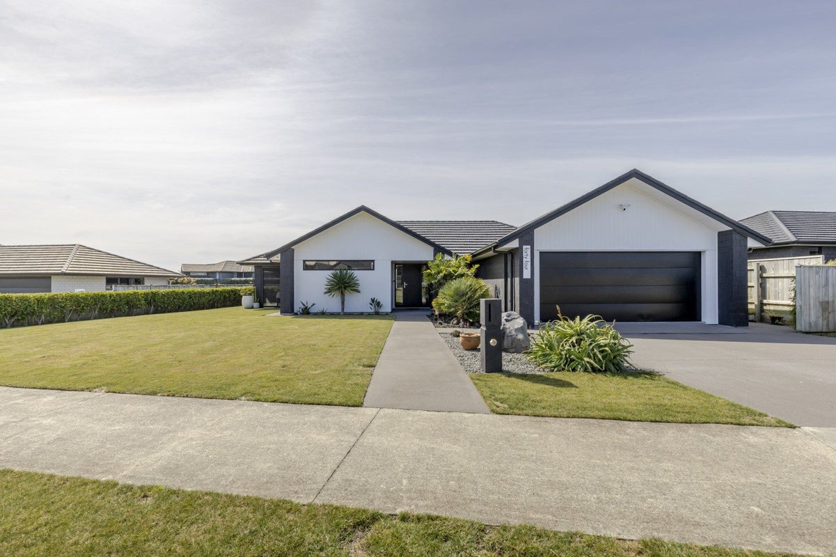 44 Coby Sydney Drive, Bell Block, New Plymouth - Carousel 39