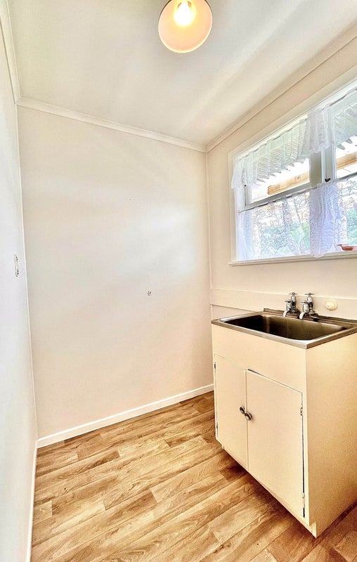 86 Tripoli Road, Panmure, Auckland - Carousel 15