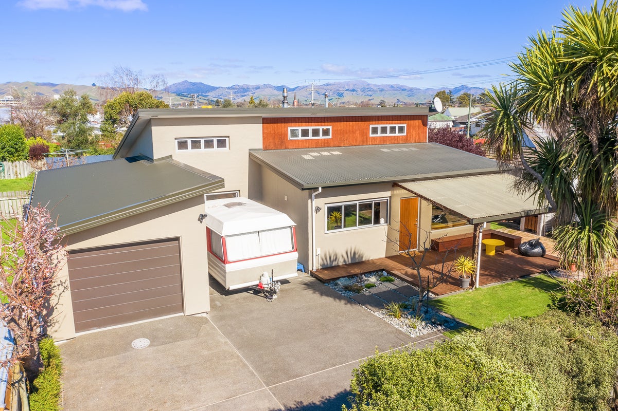 4A Budge Street, Mayfield, Blenheim - Carousel 1