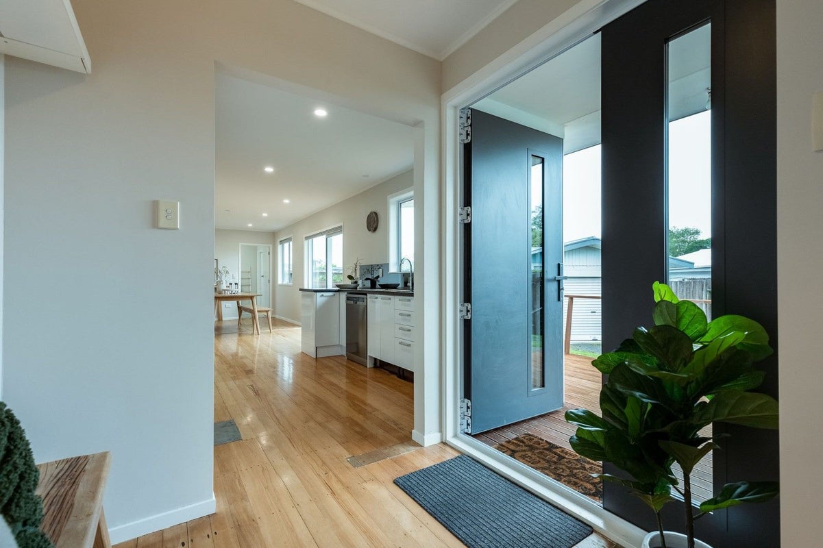 4 Swift Place, Leamington, Cambridge - Carousel 2
