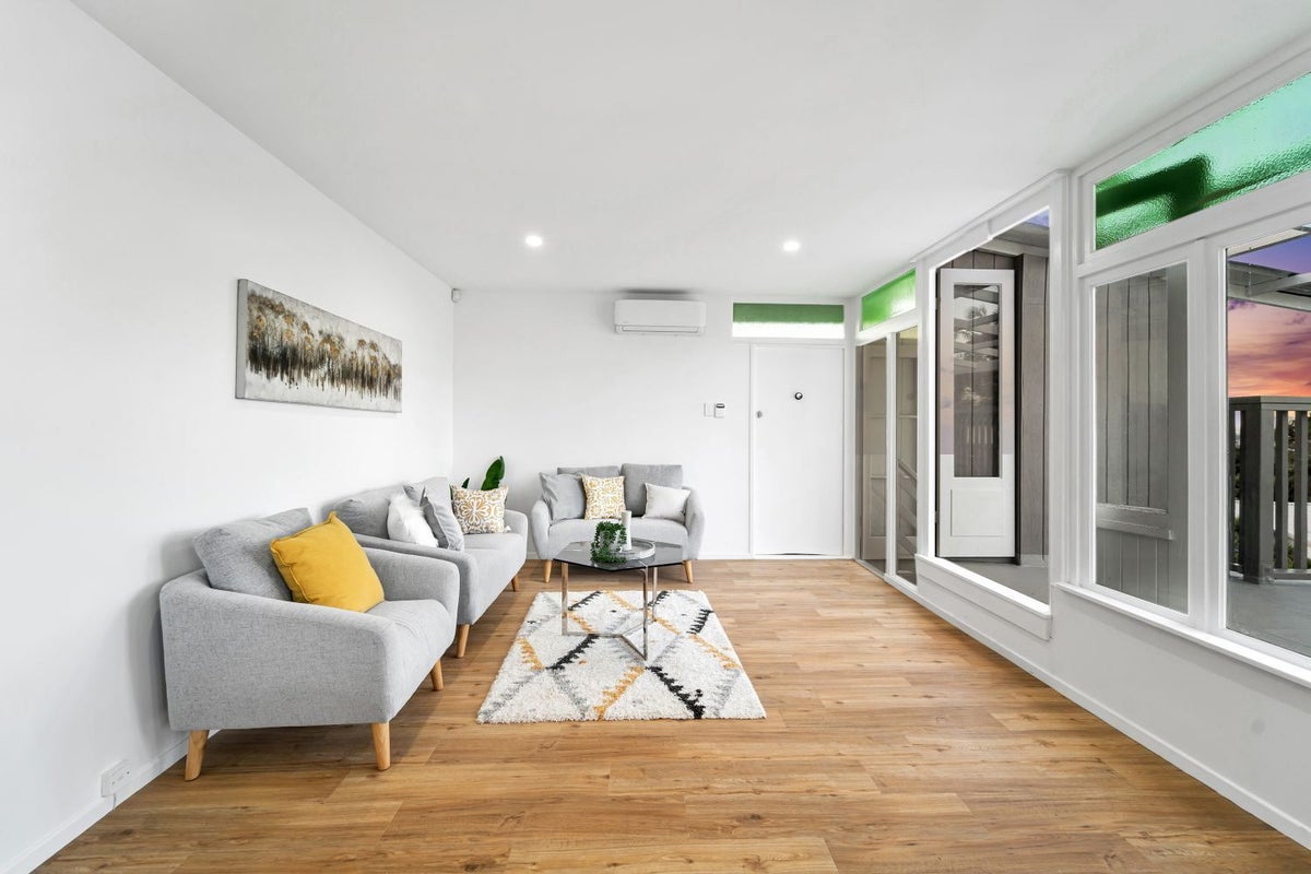 1/120 Sunnyside Road, Sunnyvale, Auckland - Carousel 2