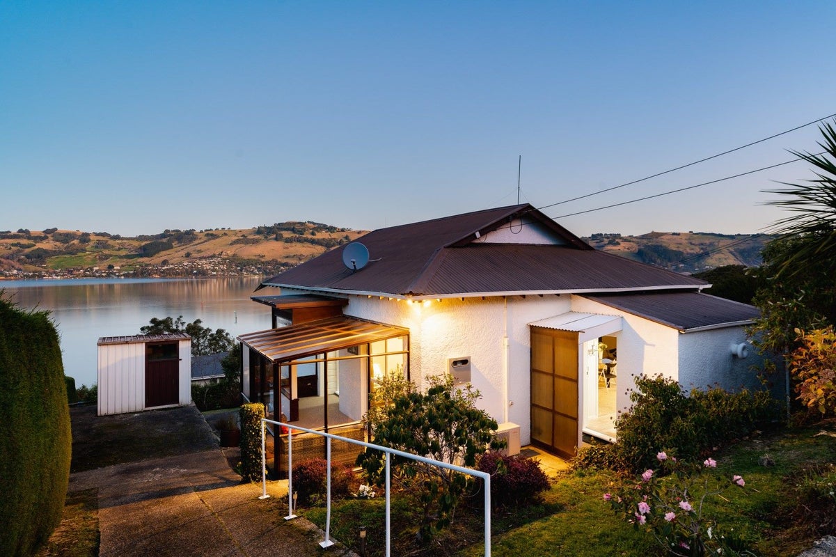 11 Kea Street, Saint Leonards, Dunedin - Carousel 2