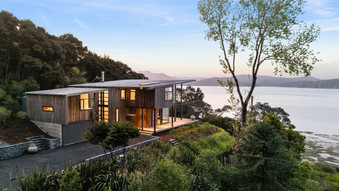 130G Wattle Bay Road, Manukau Heads, Awhitu - Carousel 1