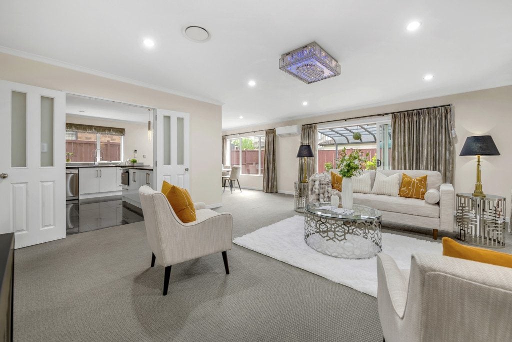 36 Dromoland Drive, Flat Bush, Auckland - Carousel 2