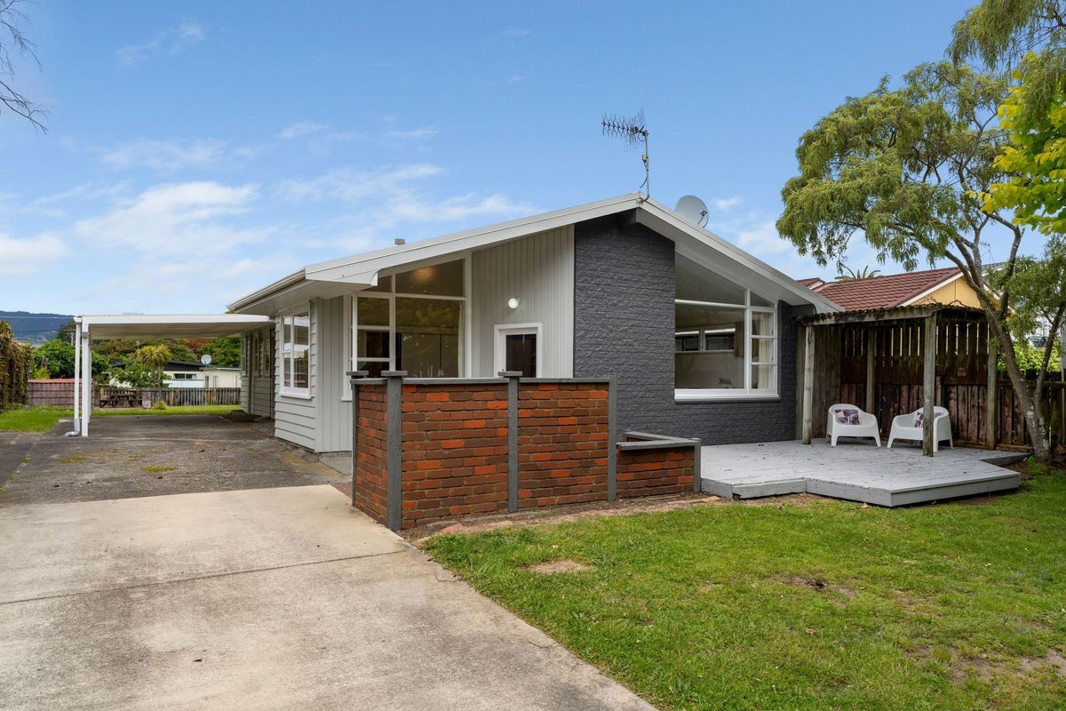 22 Callender Terrace, Paraparaumu Beach, Paraparaumu - Carousel 2