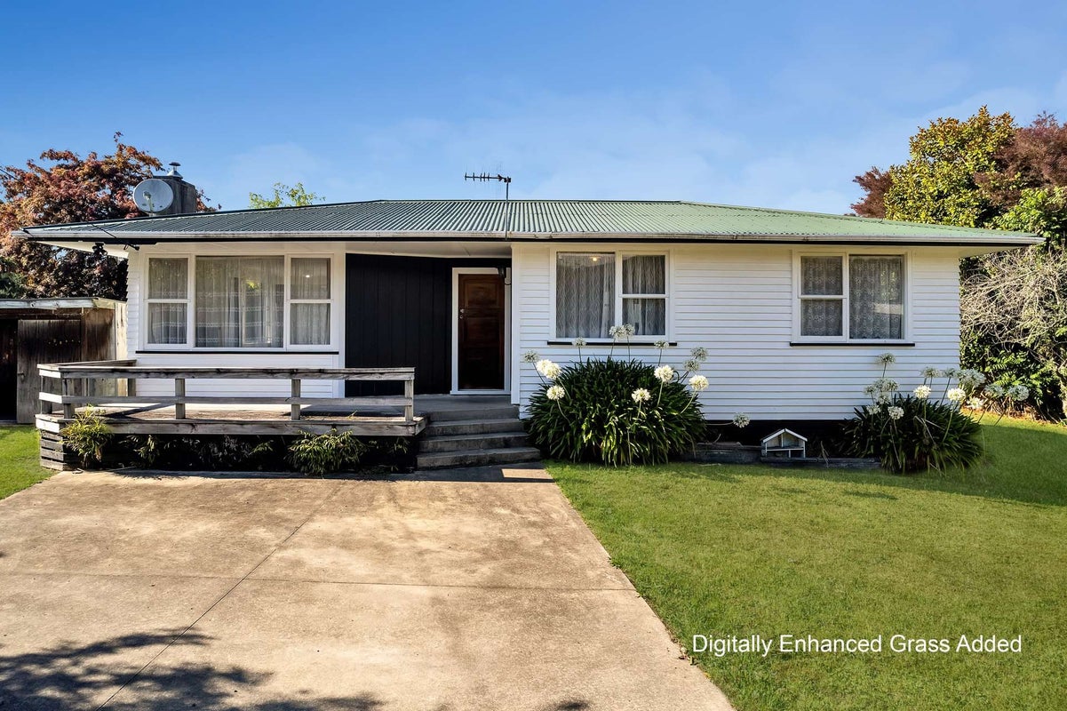 18 Haynes Crescent, Sunnybrook, Rotorua - Carousel 1