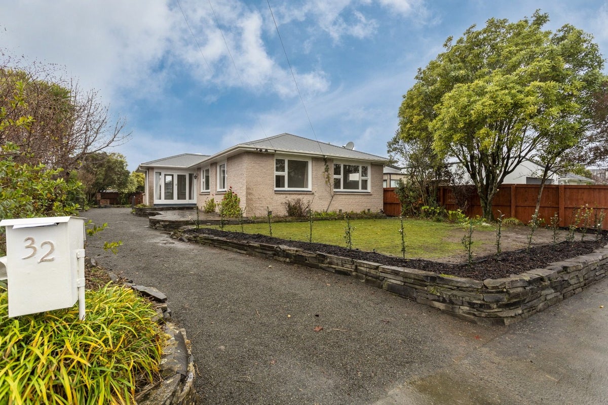 32 Hounslow Street, Ilam, Christchurch - Carousel 1